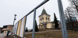 Kotimaa selvitti: Ainakin 65 seurakuntien työntekijää sai valtuustopaikan