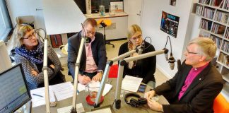 Piispa Häkkinen Radio Deissä parisuhderukouksesta: ”Minä en voisi tällaista toimittaa”