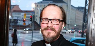 Sadinmaan tapauksen käsittely venyy – kapitulin kantaa vihkimisiin saadaan vielä odottaa