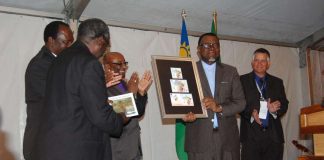 Namibian presidentti julisti puheessaan Windhoekin-yleiskokoukselle: ”Minä olen luterilainen”