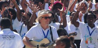 Sakari Löytty musisoi maailman luterilaisille – ”Olen ollut onnellisessa osassa”