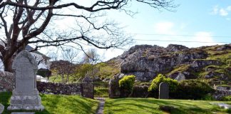 Skotlannin episkopaalinen kirkko hyväksyi samaa sukupuolta olevien avioliitot