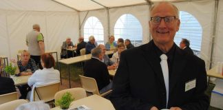 ”Jos kirkkolaivaa käännetään liian nopeasti, kaikki eivät pysy pystyssä”