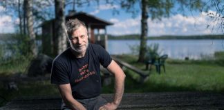 Maallikoiden asiamies – viljelijä Jouko Kukkonen puolustaa maan hiljaisia kirkossa ja körttiliikkees