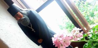 Uusi puhelinsovellus tarjoaa navigointiohjeita ja rukouksia Valamon ja Lintulan vaeltajille