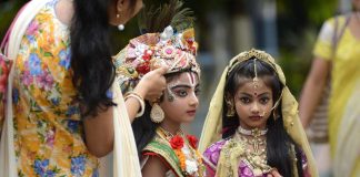 Tiistaina on Krishnan syntymäpäivä – samoin kuin 70-vuotiaan Intian itsenäisyyspäivä