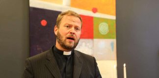 Tuleva piispa Teemu Laajasalo lupaa tukea naisten johtajuutta ja konservatiiveja