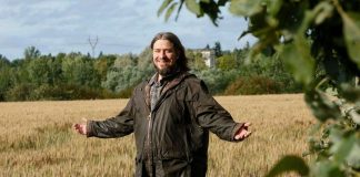 Mika KT Pajunen: On tärkeää, että puhumme uskosta ja Jumalasta julkisessa tilassa