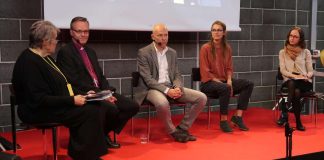 Kaupunkiteologi Grönlund viestintäpäivillä: ”Onko kirkon tarina se, johon ihmiset haluavat liittyä?”