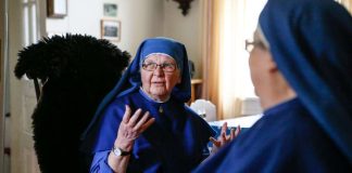 Tällaisia ovat Suomen kymmenet nunnat ja sisaret – ”Kysymys on siitä, mitä Jumala haluaa”