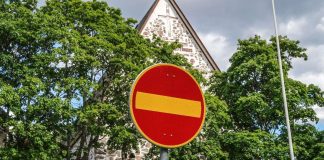 Kysely: Työntekijöiden asenteet ovat suurin este seurakuntalaisten oma-aloitteiselle toiminnalle