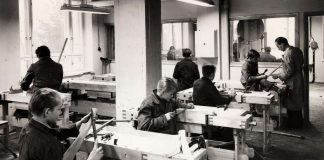 Mysteerikuva: Mitä pojat nikkaroivat ja missä?