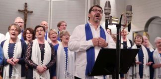 Senioreiden lauluryhmäkilpailun Soraäänistä sulosointuihin voitti Ylistysryhmä Sirpaleet Heinolasta