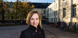 Enkeli-innostusta tutkinut professori: ”Enkelit koetaan ystäviksi, joille voi kertoa kaiken”