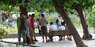 Asiantuntija: ”Kreikan yhteiskunta ei ehkä enää kestäisi toista 2015 kaltaista siirtolaiskriisiä”