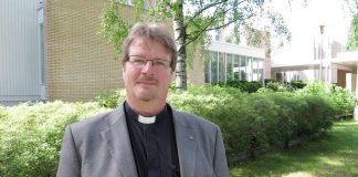 Helsingin hiippakunnan uusi pappisasessori on Vantaankosken seurakunnan kirkkoherra Hannu Pöntinen