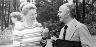 Mysteerikuva: Ketkä keskustelevat Jyväskylässä?