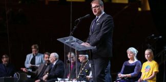 Kristuspäivässä kajahti adventin suurin Hoosianna – Pääministeri toi valtiovallan tervehdyksen