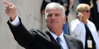 The Guardian: Evankelista Franklin Grahamin vierailu Britanniaan herättää laajaa vastustusta