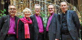 Turussa kaksi vaalipaneelia: Arkkipiispa voi olla arvojohtaja, jos rahkeet riittävät