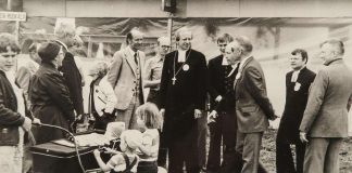 Mysteerikuva: Missä piispa vierailee?