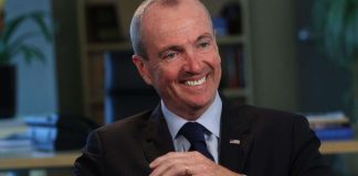 Kolmisenkymmentä kirkkoa suojelee maasta karkotettavia Yhdysvalloissa