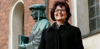 Kirkon kulttuuripalkinto Agricolan kieltä tutkineelle Kaisa Häkkiselle