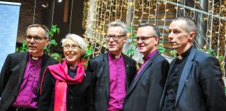 Arkkipiispanvaalin ääntenlasku etenee – Luomalla ja Vikströmillä selkeä etumatka