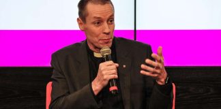 Ville Auvinen otti sittenkin julkisen kannan: ”Olen päättänyt äänestää Tapio Luomaa”