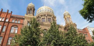 Tutkimus: Moni eurooppalainen juutalainen tuntee turvattomuutta