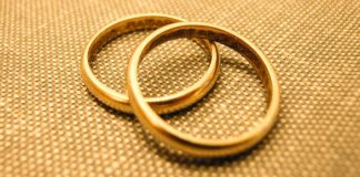 Samaa sukupuolta olevan parin siunannut ei valittanut Espoon kapitulilta saamastaan rangaistuksesta