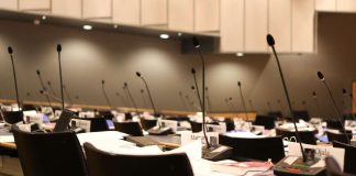 Kirkon avioliittokäsityksen laajentamista ehdottaneelle aloitteelle tyrmäys – perustevaliokunta jakautui