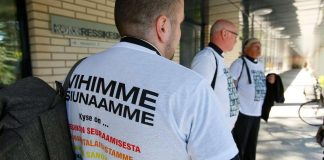 Sateenkaaripapit reagoivat kirkolliskokouksen äänestykseen: ”Jatkamme kaikkien parien vihkimisiä”