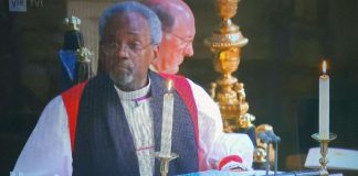 Piispa Michael Curry saarnasi kuninkaallisissa häissä: ”Uhrautuva rakkaus muuttaa maailman”