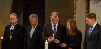 Arkkipiispa Kari Mäkinen sisällissodan muistojuhlassa: ”Hiljaisuus asuu meissä edelleen”