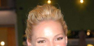 Hollywood-tähti istuskeli hautojen päällä ja otti kuvia hautakoristeiden kanssa – käytös tyrmistytti