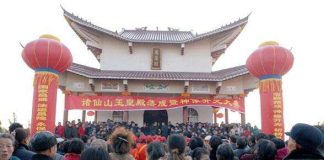 Miikka Ruokasen johtama tutkimushanke selvittää, mitkä uskontojen arvot koskettavat Kiinassa eniten