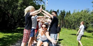 Seurakunnissa siirrytään uuteen rippikoulusuunnitelmaan – Mikä on muuttunut?