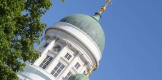 Helsingin tuomiokirkon päätorniin pääsee kesällä virtuaalisesti