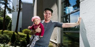 Keravalaisella koti-isällä on erikoinen haaste – yrittää koskettaa tuhatta kirkkoa kesän aikana