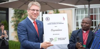 Onnea 70-vuotias Kirkkojen maailmanneuvosto! – ”Pyrimme pitämään ykseyden liekin hengissä”