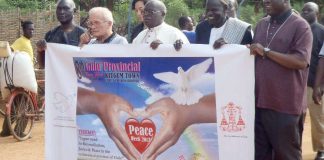 Pohjois-Ugandan uskonnollista tilannetta käsittelevälle väitöskirjalle Donner-instituutin palkinto