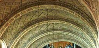 Egyptissä tuomittiin 17 ihmistä kuolemaan koptikirkkoihin tehtyjen pommi-iskujen vuoksi