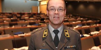 Kenttäpiispa Pekka Särkiö Radio Dein ja Kotimaan Piispan kyselytunnilla keskiviikkona