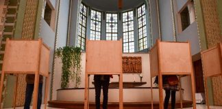 Kärjistyykö vastakkainasettelu? – Seurakuntavaaleissa voittivat sekä konservatiivit että liberaalit