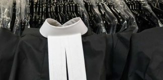 Kirje piispoille: Kirkolliskokouksen 28 edustajaa vaatii naispappeuden vastustajille lisää elintilaa kirkossa