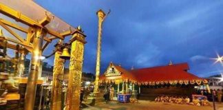 Intiassa kaksi naista meni hindutemppeliin – syntyi 620 kilometrin ihmisketju ja mielenosoituksia