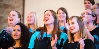 Suomen Kirkkomusiikkiliitto valitsi vuoden musiikkiryhmäksi Gospel Helsingin