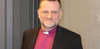 Piispa Jari Jolkkonen: Minusta näyttää siltä, että ehtoollisyhteys on katkaistu Sleyn puolelta