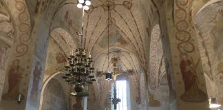 Näkökulma: Hiljainen vallankumous – Kysymystä avioliitosta ratkotaan nyt seurakunta ja tuomiokapituli kerrallaan